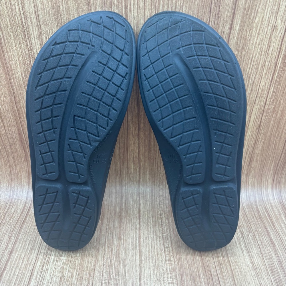 OOFOS OOlala Recovery Sandals Black Pink Geometric Women Size 11 EU 42 Flip Flop - Picture 7 of 8